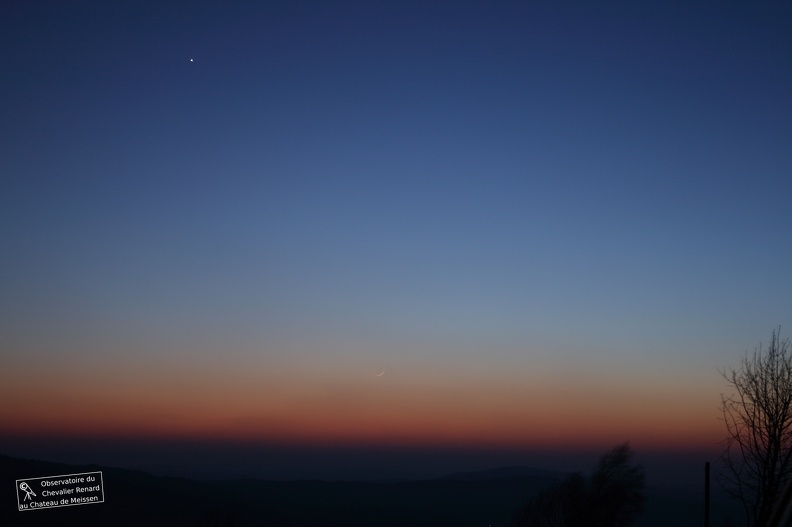 schmale Mondsichel und Venus in der Oberlausitz Mondsichel0020_stemp.JPG