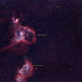 Herz- und Seelennebel (IC 1805 & IC 1848) flankiert vom Doppelsternhaufen h & chi Persei